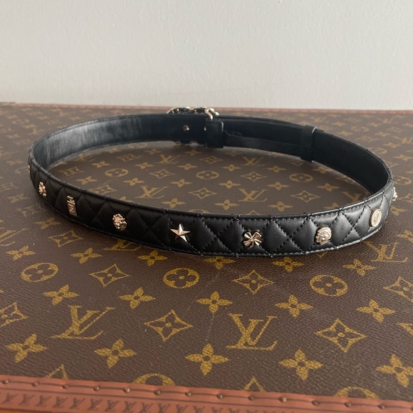 Vintage Chanel CC Belt - Picture 4 of 6